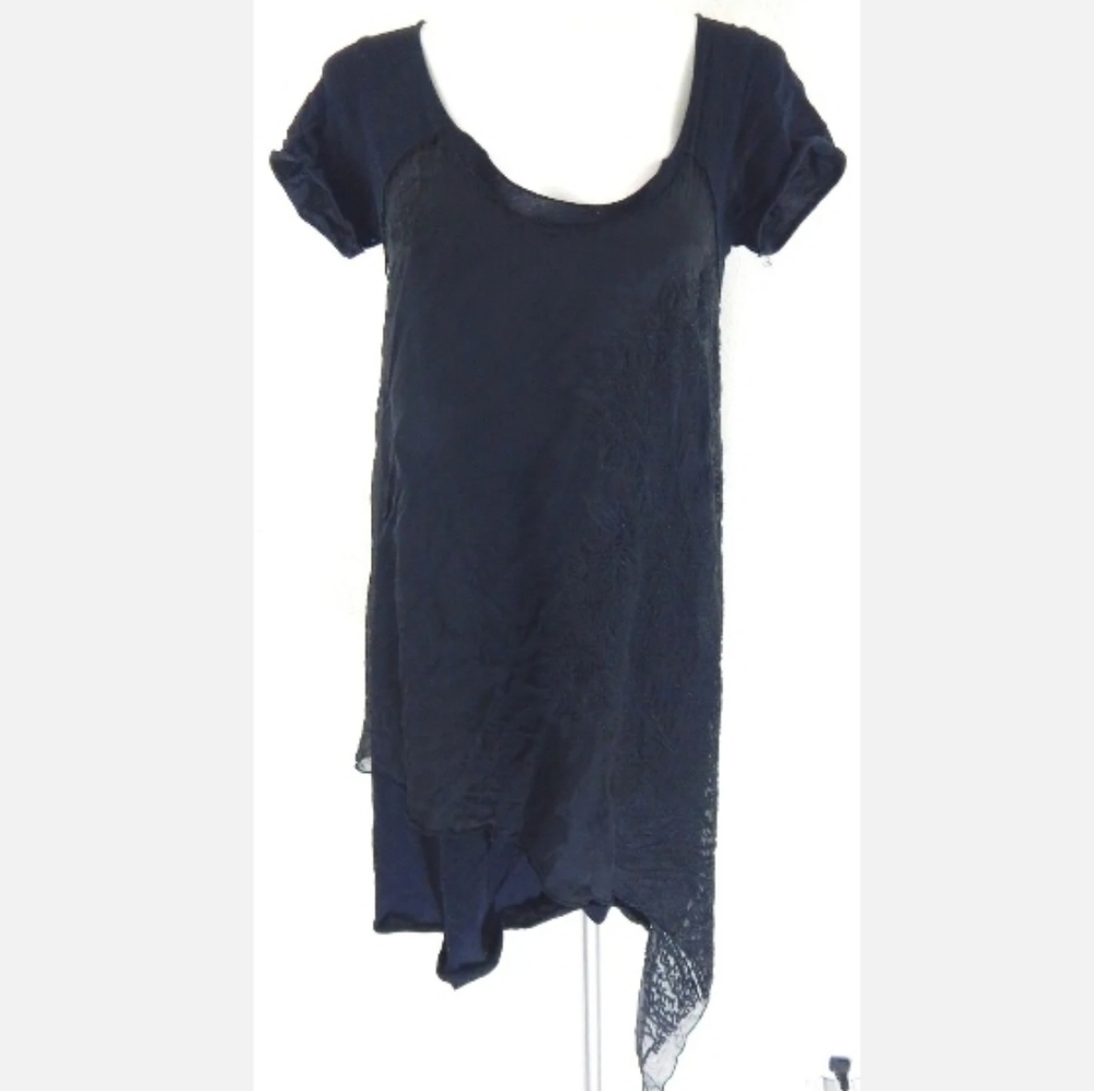4 Love And Liberty Embroidered‎ Tunic